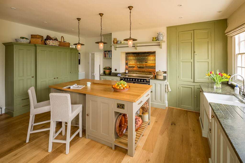 Simple Pendant Lights