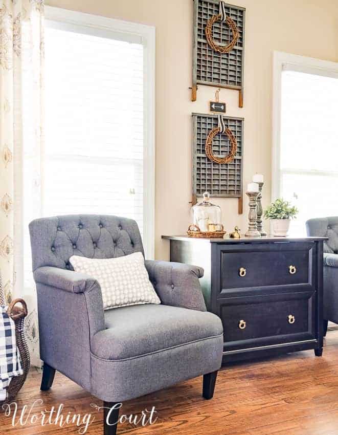 Sitting Chair