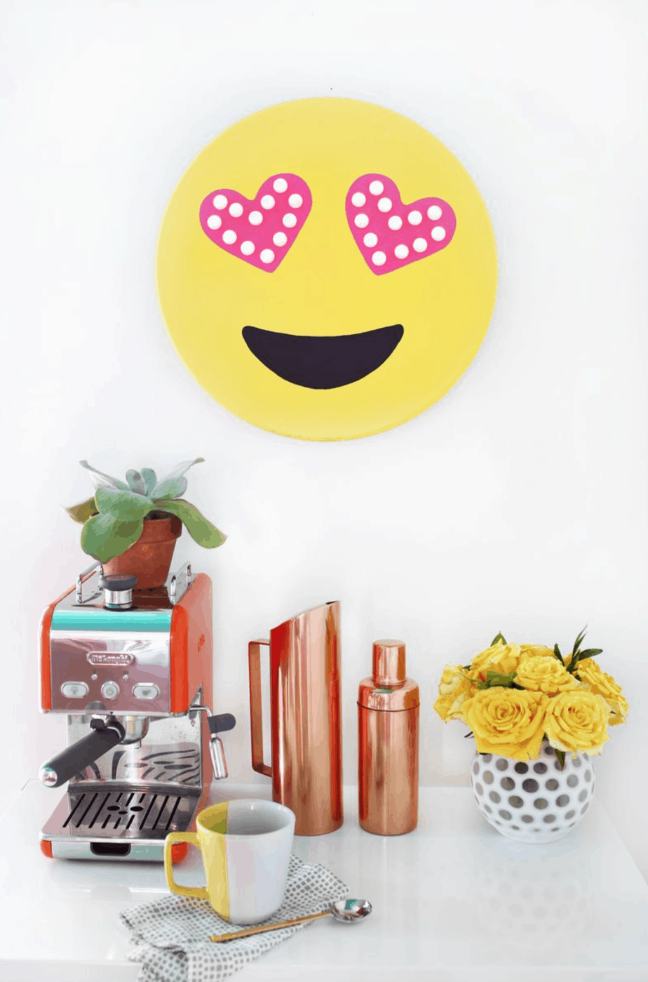 DIY Emoji Marquee