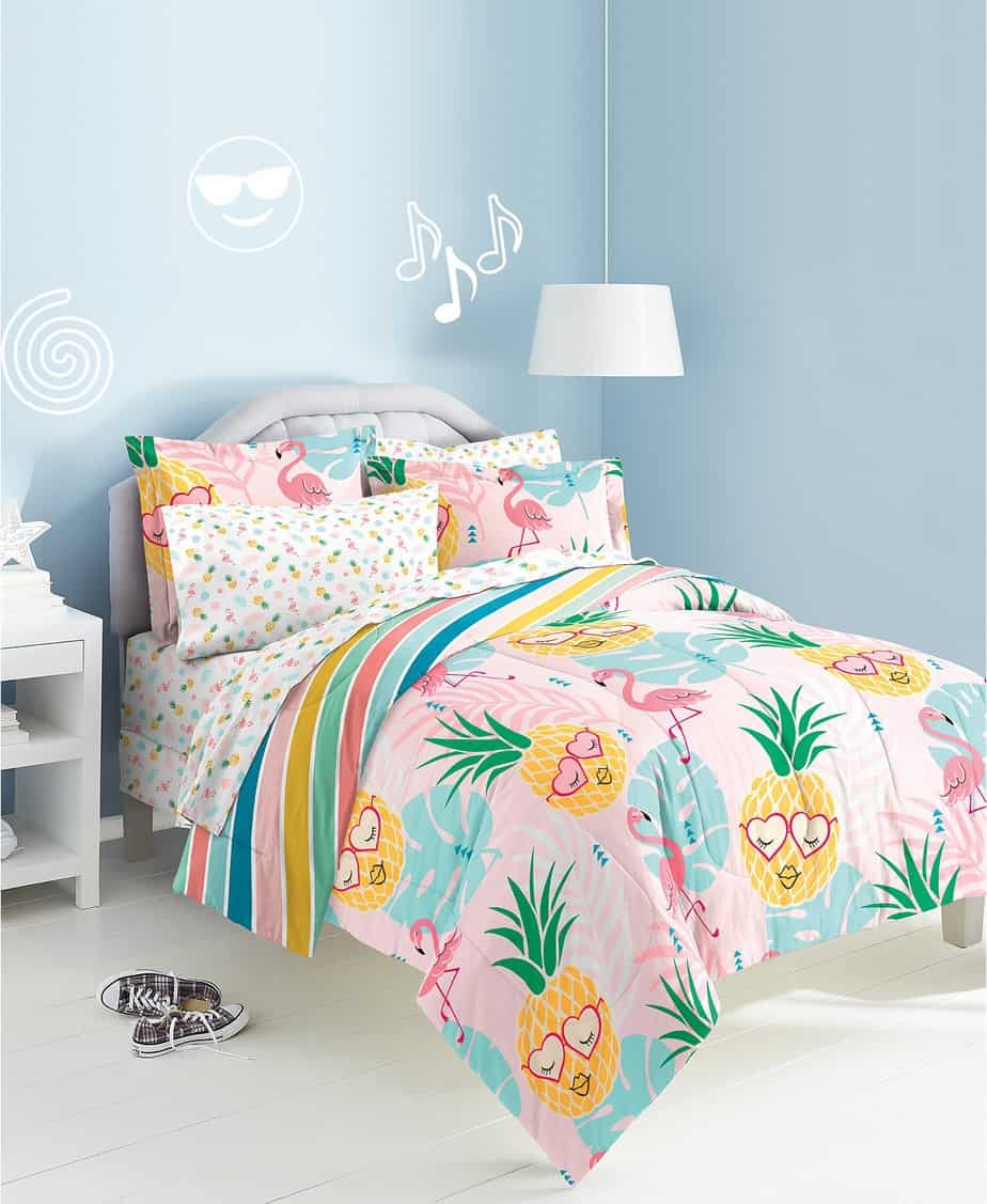 pineapple decor