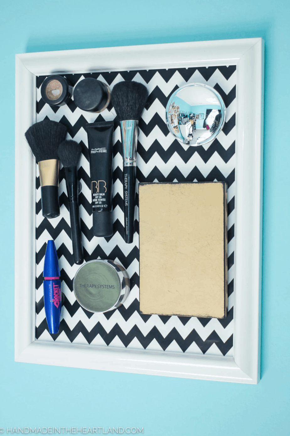 DIY Magnetic Makeup Board