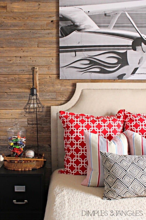 wood plank wall
