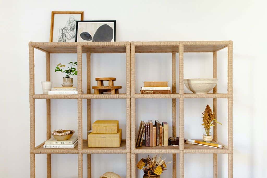 Ratan Shelf