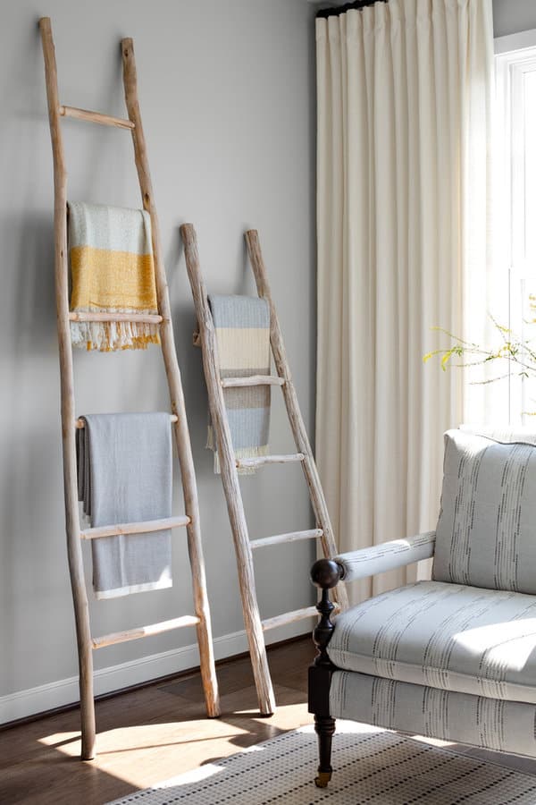 blanket ladder
