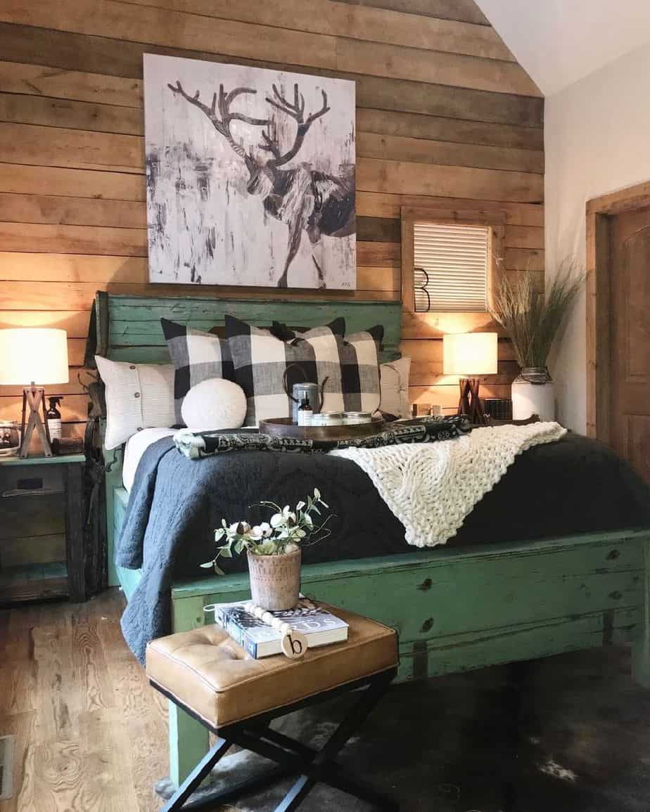 painted bedframe