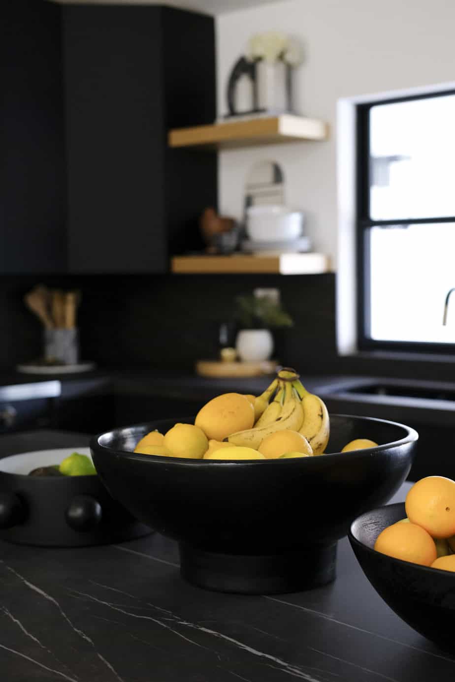 Black Fruit Bowl