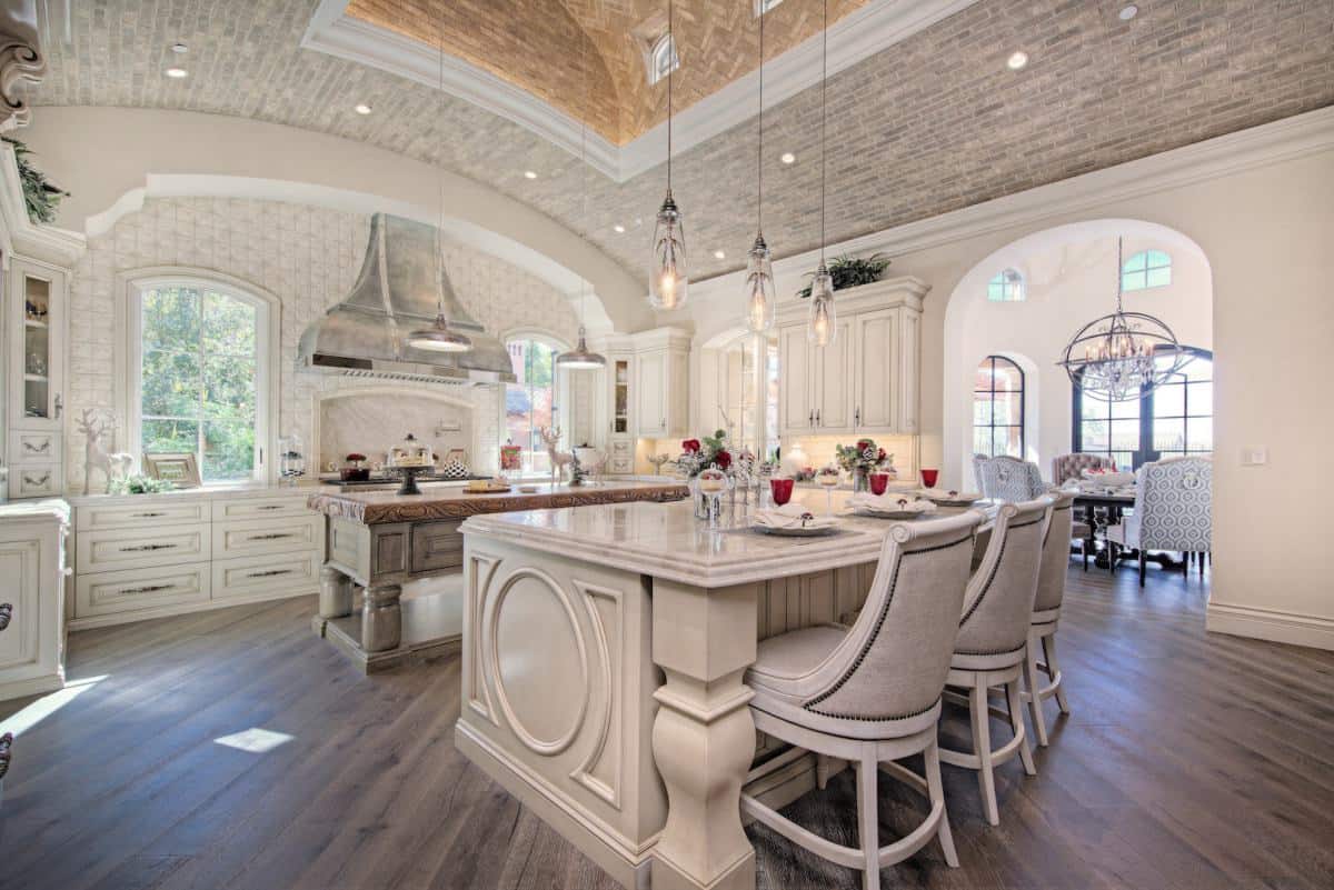 detailed cabinetry