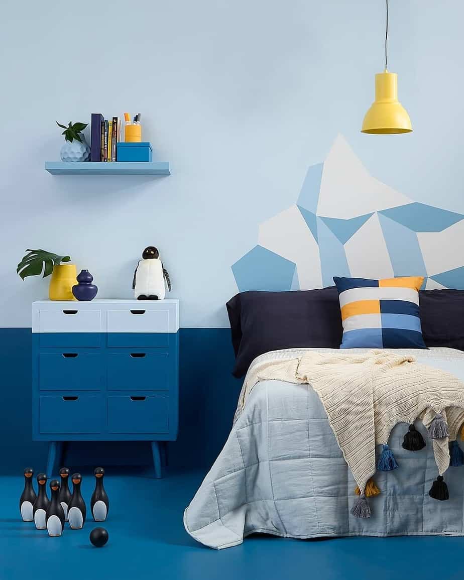 iceberg blue
