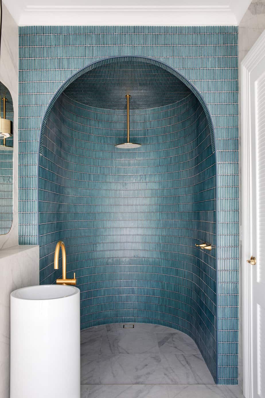 arched shower