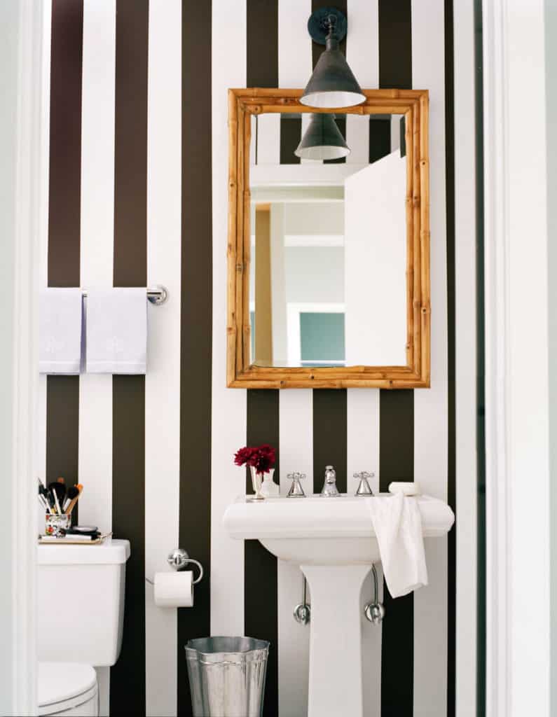 vertical stripes