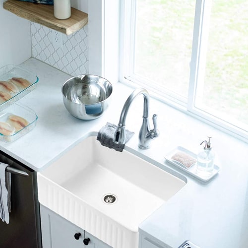 1. Koozzo 30 inch Ceramic Kitchen Sink