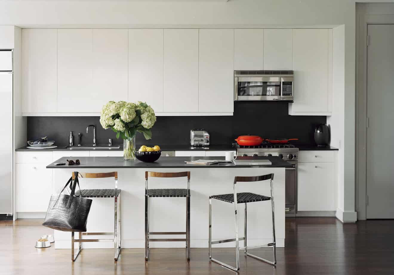 Black backsplash