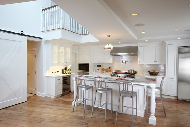 white barn door