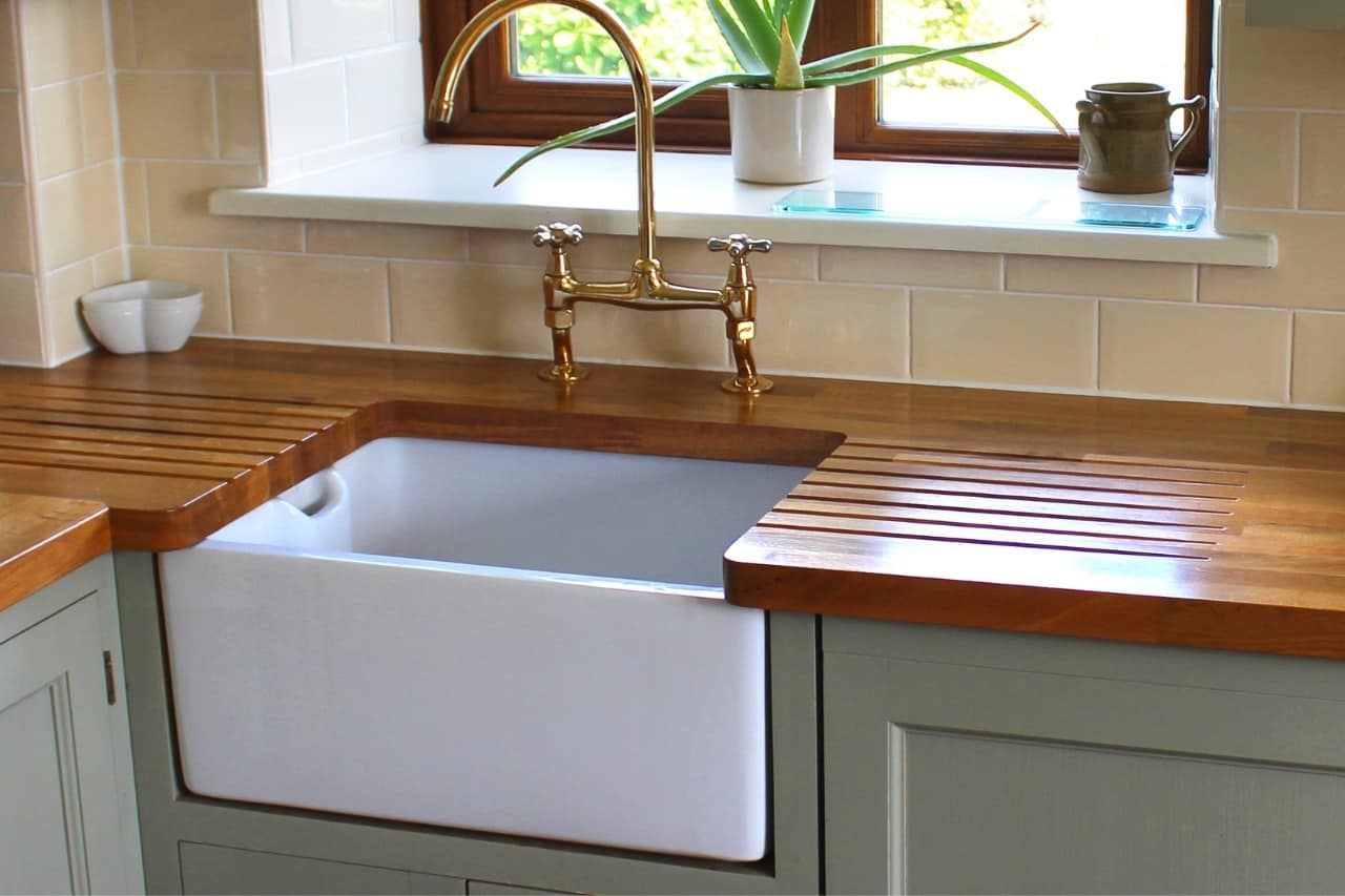 Ceramic Kitchen Sinks