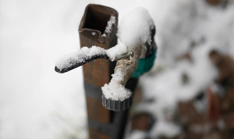 Thaw a Frozen Outdoor Faucet