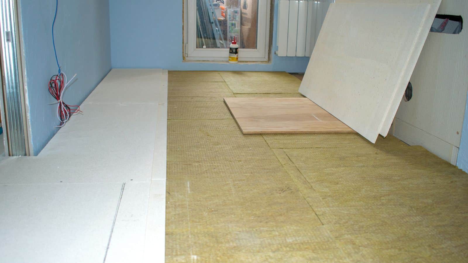 insulate the floor