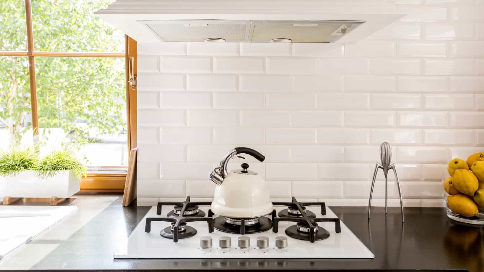 subway tile kitchen backsplash
