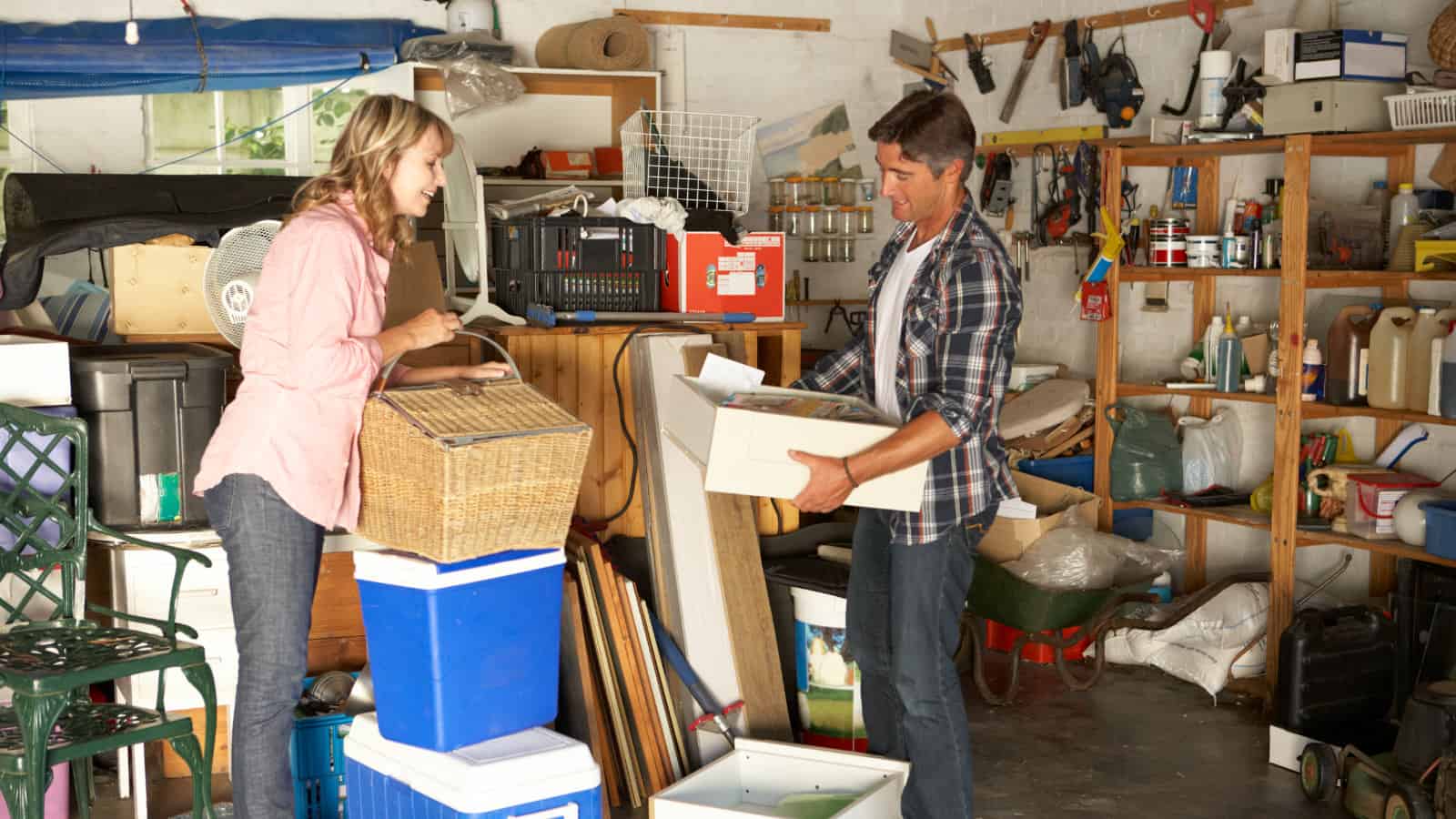 declutter your garage