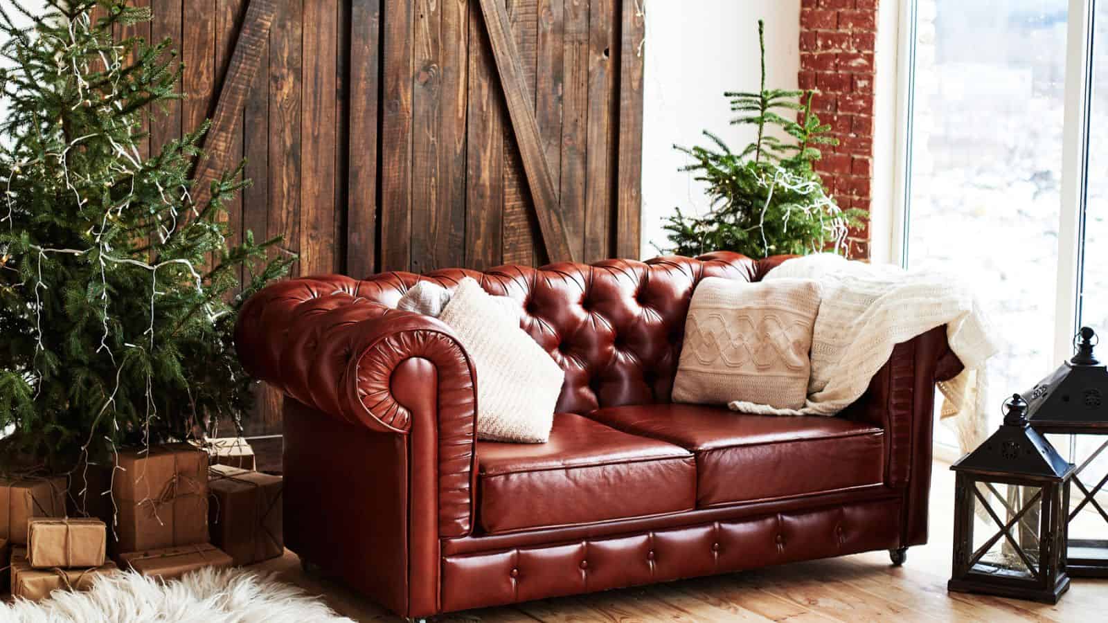 Leather vintage brown chesterfield sofa