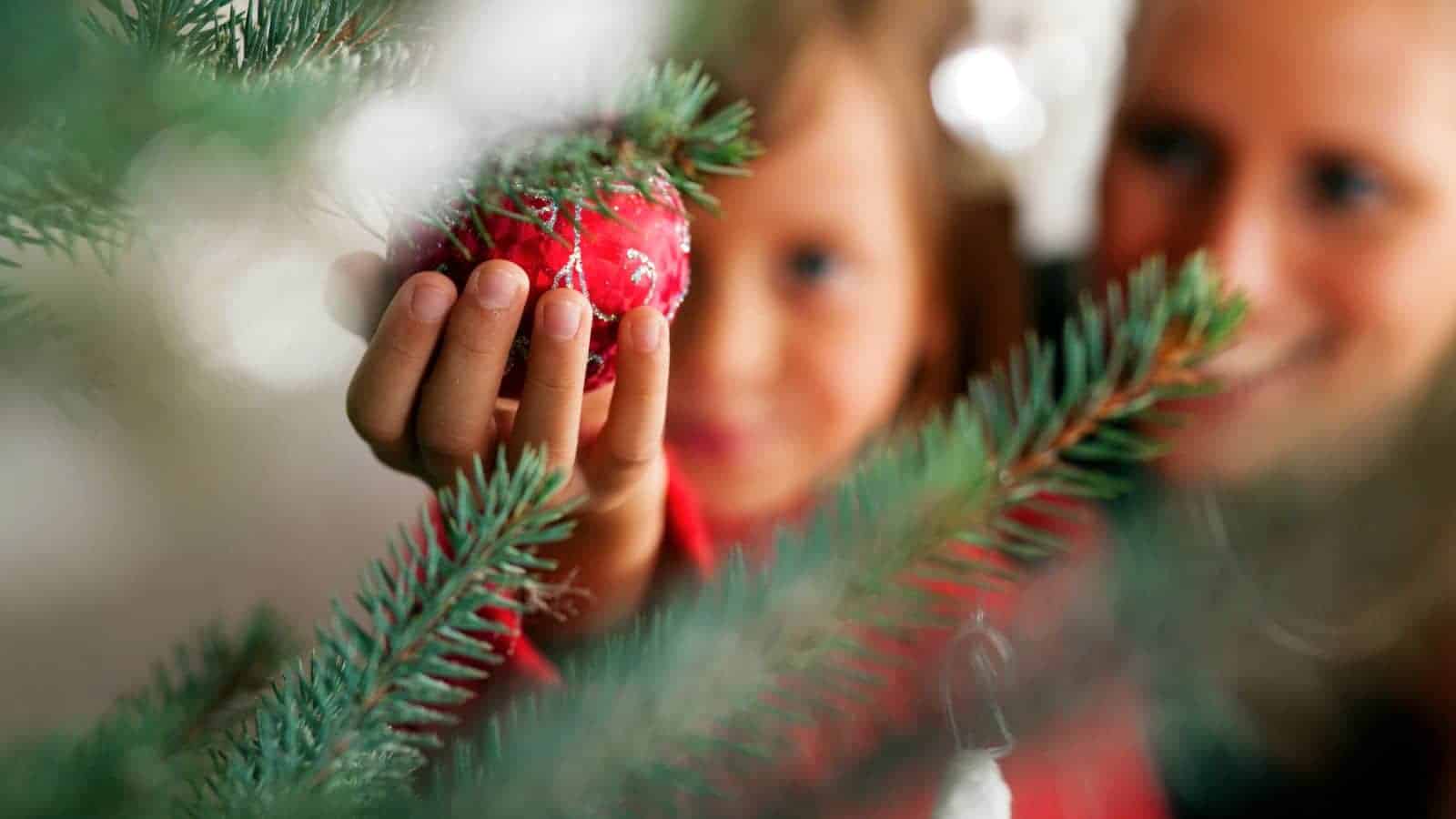 christmas tree decor