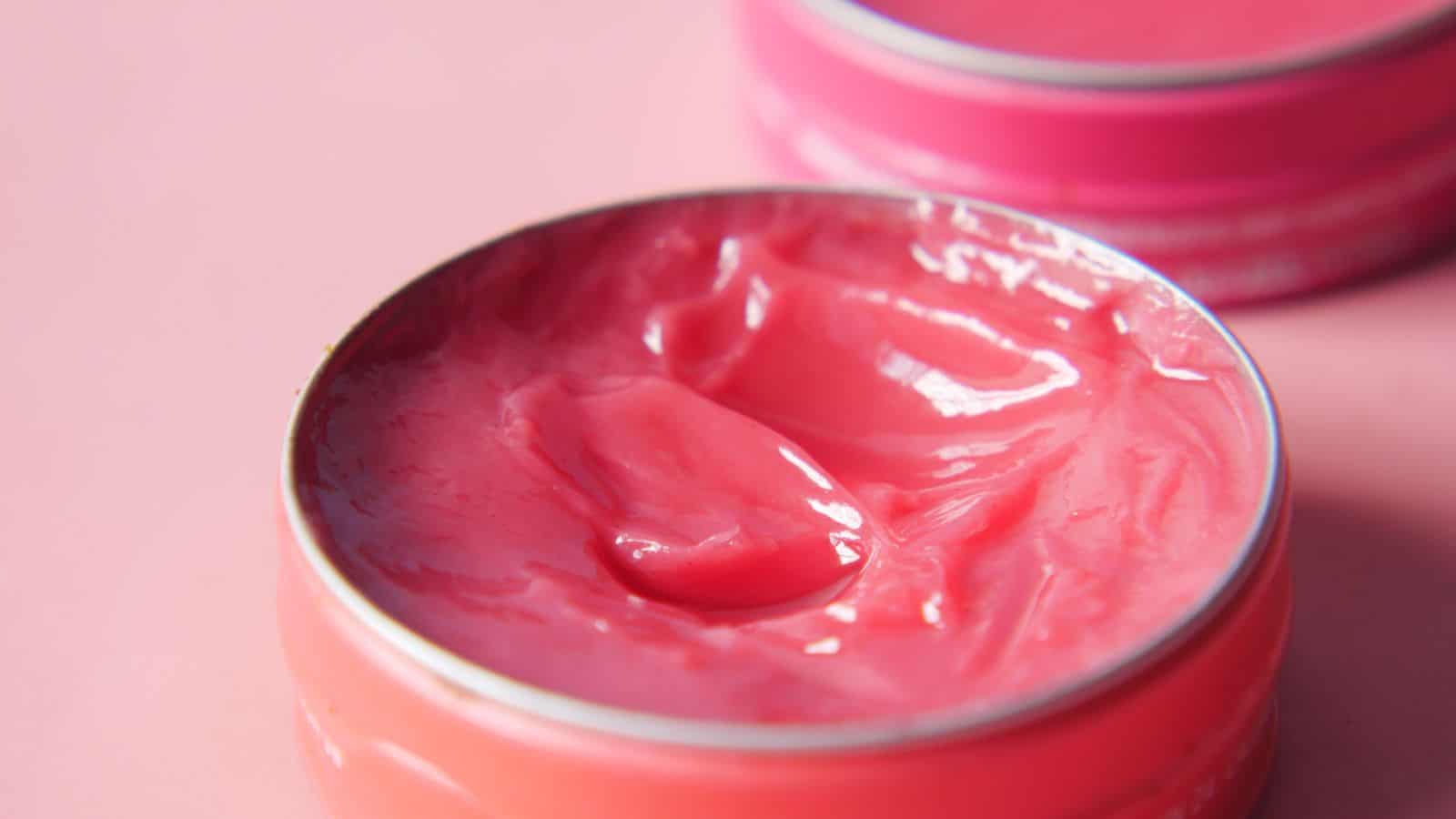 homemade diy lip balm with vaseline