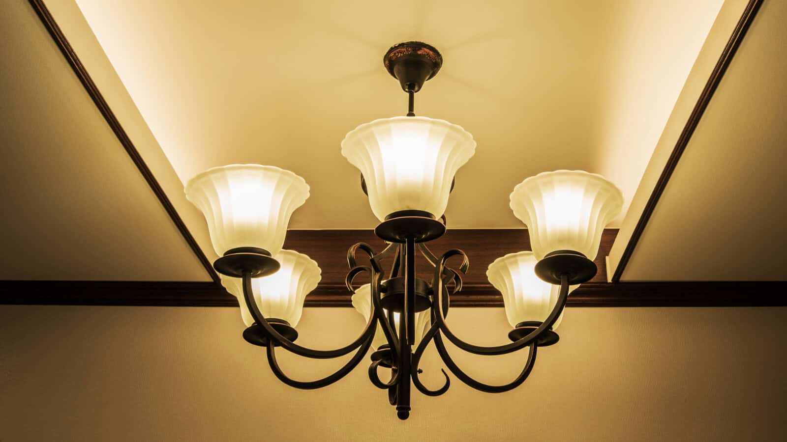 things you can wash in a dishwasher - light fixtures
