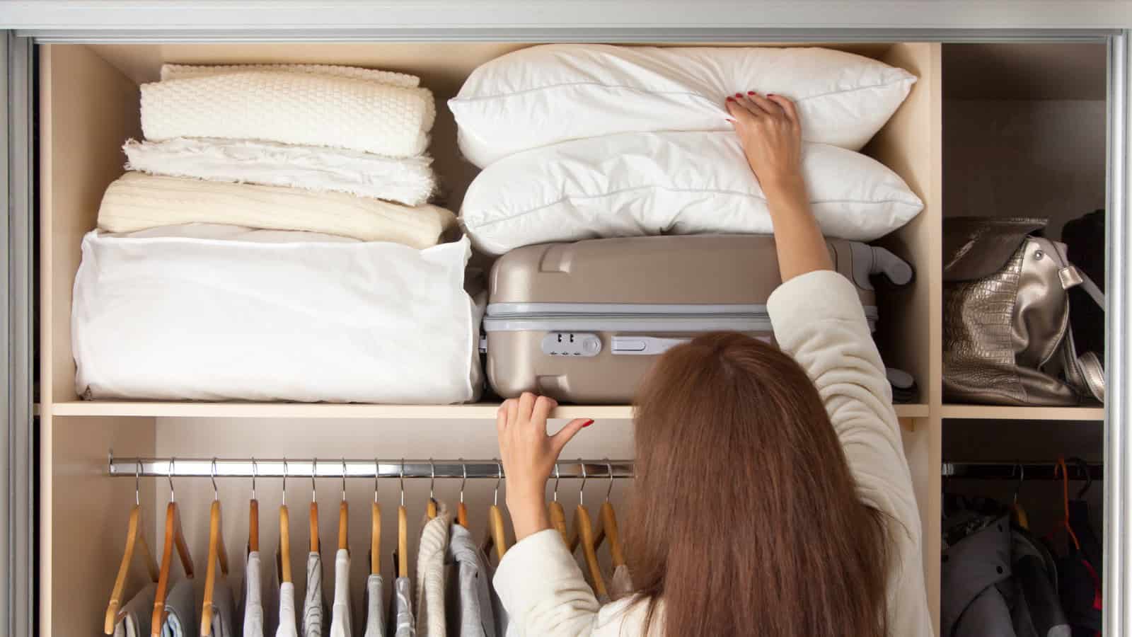 vertical space in closet